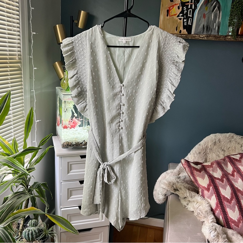 Free the Roses Sage Green Romper L